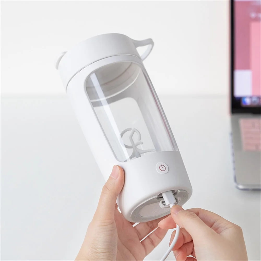EQURA Sports Fitness Protein Powder Mixing Cup Shaking Cup 650ml Electric Portable Coffee Bottle USB Rechargeable Milk Vortex Mixing Milkshake Cup (No FDA Certificate, BPA-free) - Black - 4