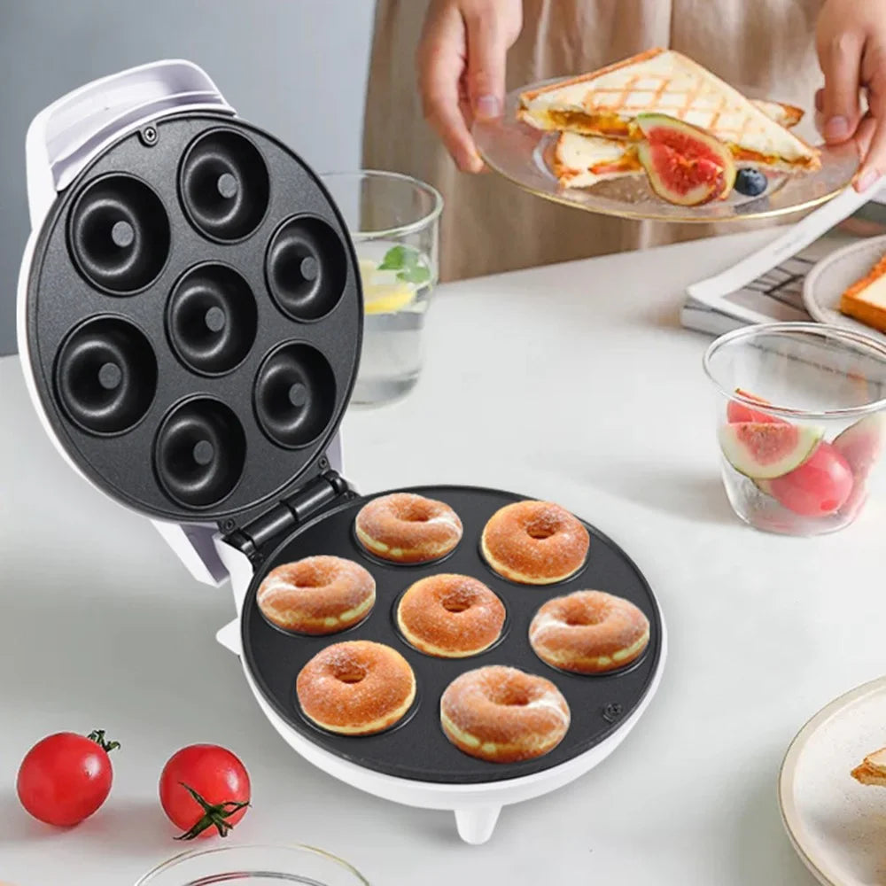 COUPE CP530 Mini Donut Maker 7 Holes Electric Donut Press Machine for Home Kitchen (CE Certificated, No FDA) - Black / EU Plug - 5