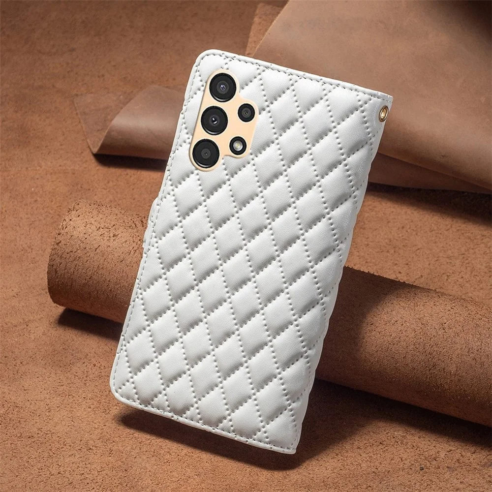BINFEN COLOR for Samsung Galaxy A13 4G / 5G / A04s 4G (164.7mm) Phone Flip Wallet Case Stand with Zipper Pocket and Imprinted Rhombus Pattern - White - 6