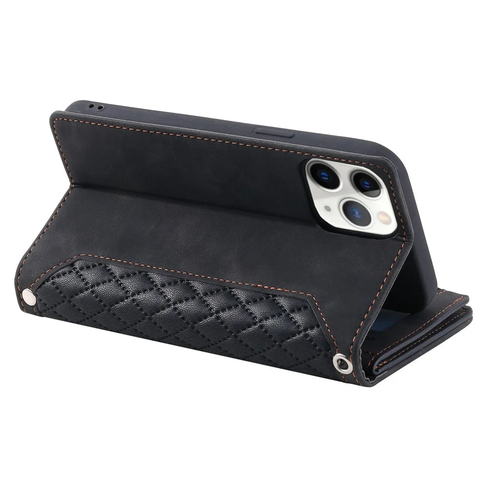 005 Style Drop-proof Phone Case for iPhone 11 Pro Max 6.5 inch, Leather Rhombus Texture Full Body Protection Stand Wallet Cover with Zipper Pocket - Black - 3