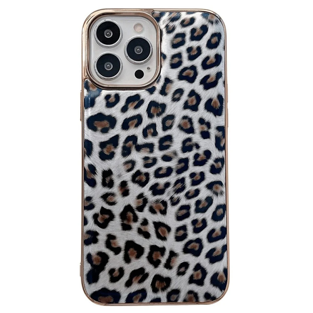 For iPhone 14 6.1 inch Electroplating Anti-scratch Phone Cover Leopard Pattern Leather Coated TPU Case - Silver - 1