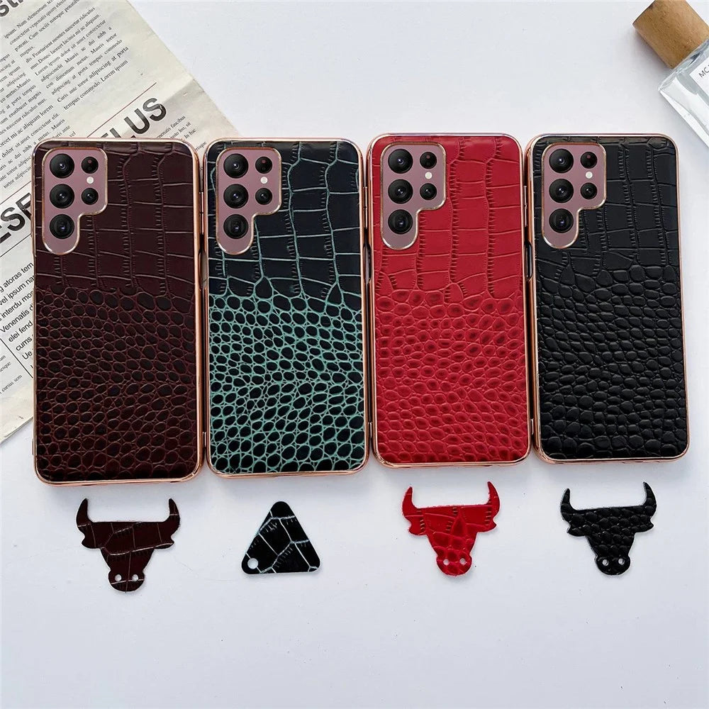 For Samsung Galaxy S22 Ultra 5G Gold Crocodile Series Phone Case Genuine Cowhide Leather Coated TPU+PC Phone Cover -  Coffee - 4