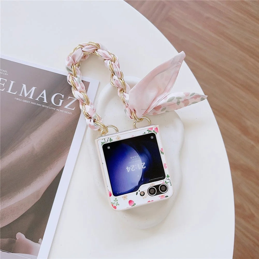 For Samsung Galaxy Z Flip5 5G Flower Pattern PU Leather+PC Cell Phone Cover with Silk Scarf Chain - White - 3