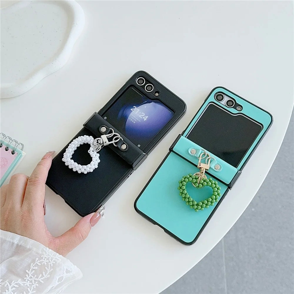 For Samsung Galaxy Z Flip5 5G Phone Case PC+PU Leather Protective Cover with Love Heart Pendant - Green - 6