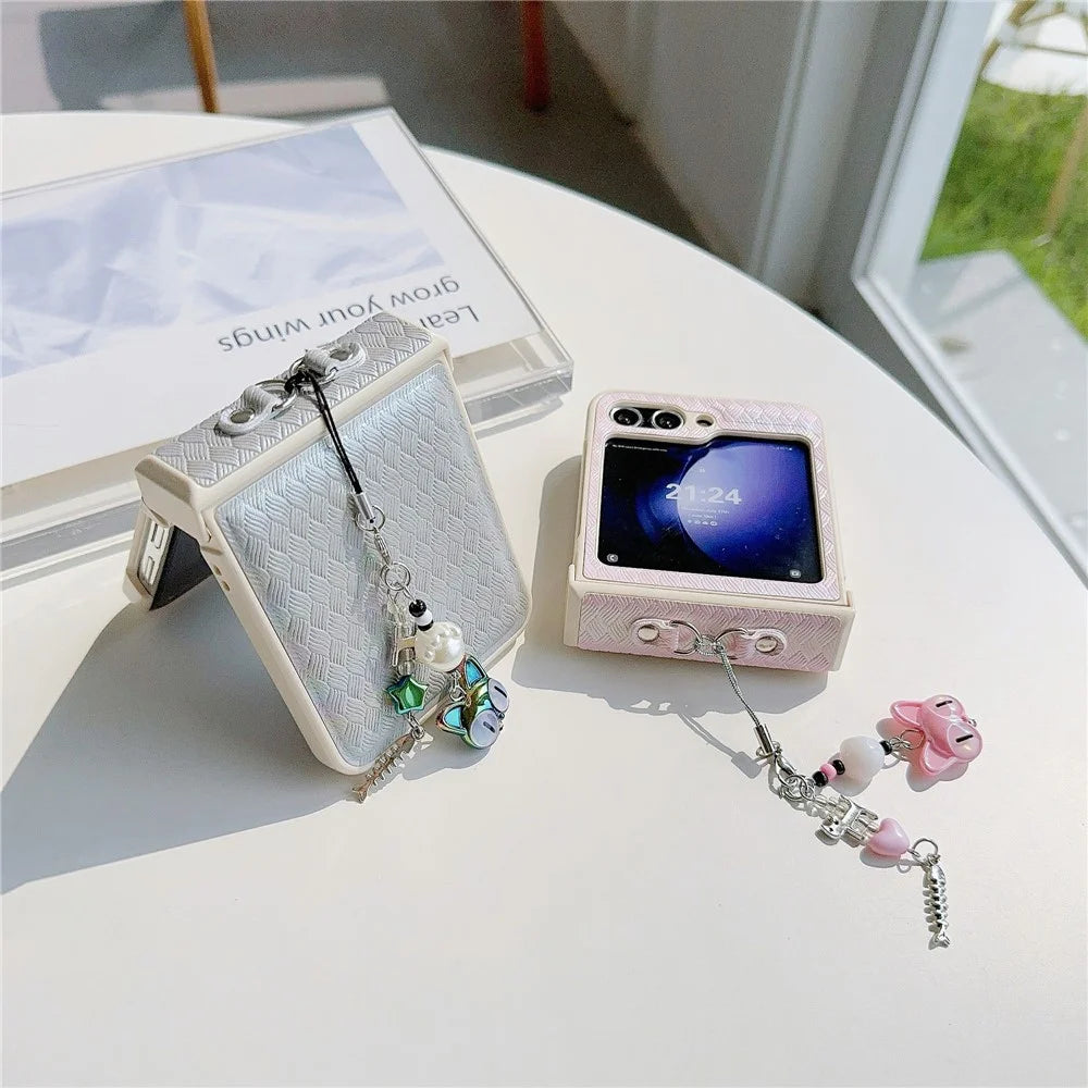 For Samsung Galaxy Z Flip5 5G Laser Rhombus Imprinted Phone Case PC+PU Leather Cover with Cat Head Pendant - Grey - 4