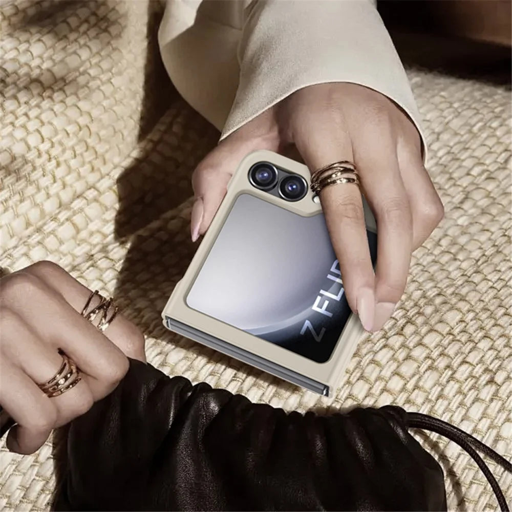 For Samsung Galaxy Z Flip7 FE 5G / Z Flip6 5G Slim Case Skin-Feel Hard PC Phone Cover - Titanium Grey - 7