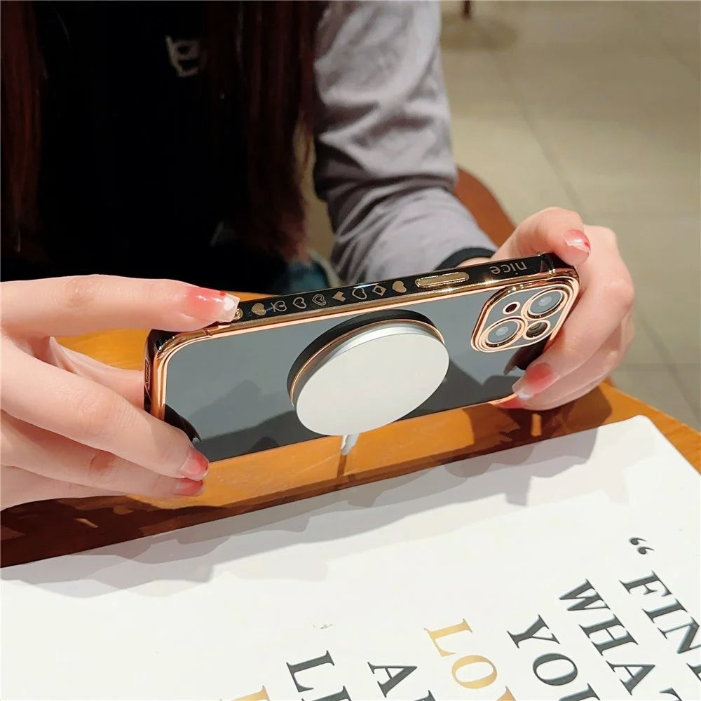 For iPhone 13 Magnetic Case Love Heart Pattern TPU Anti-Scratch Phone Cover Electroplating Edge - Black - 3