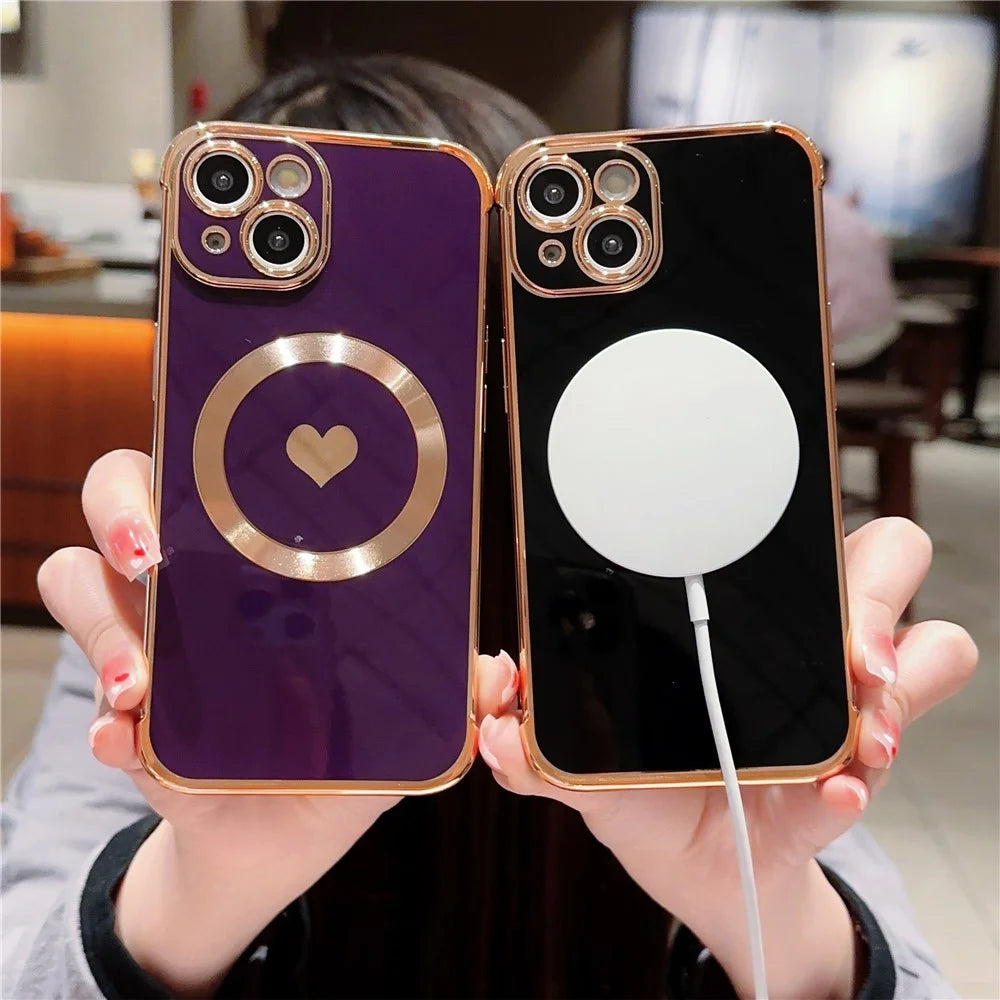 For iPhone 13 Magnetic Case Love Heart Pattern TPU Anti-Scratch Phone Cover Electroplating Edge - Black - 5