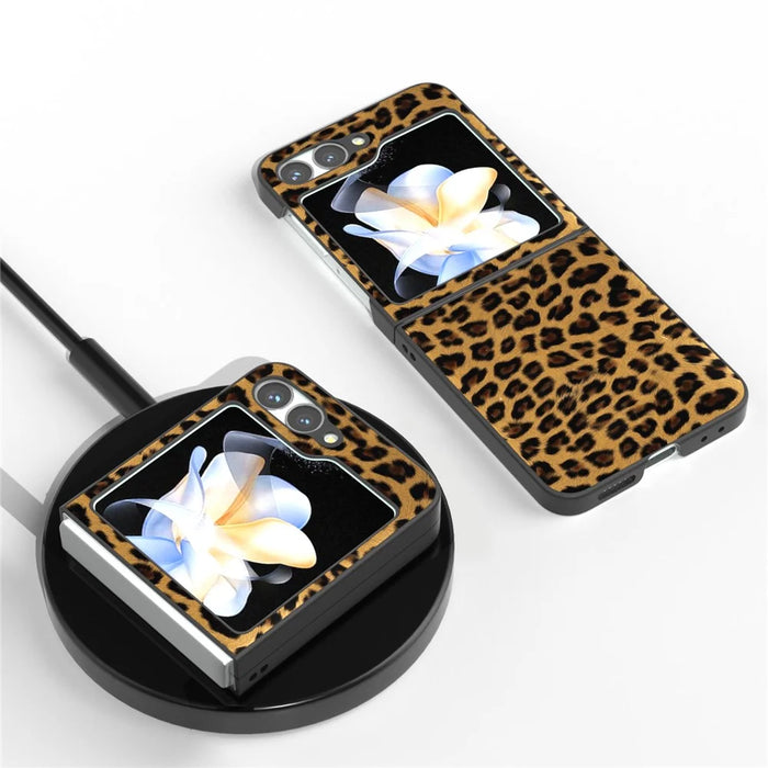 For Samsung Galaxy Z Flip7 FE 5G / Z Flip6 5G Case Black Edge PU+PC Leopard Pattern Phone Cover - Gold - 4