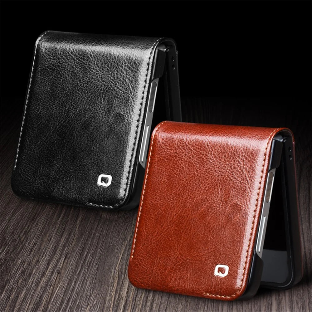 QIALINO For Samsung Galaxy Z Flip7 FE 5G / Z Flip6 5G Case TPU+Genuine Cow Leather Folio Flip Phone Cover - Black - 6