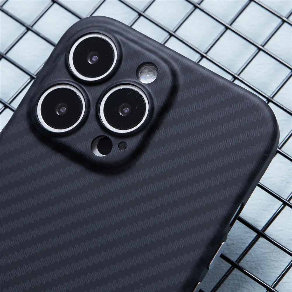 X-LEVEL For iPhone 16 Pro Max Magnetic Case Ultra-Thin PC Hard Phone Cover Carbon Fiber Texture - Black - 6