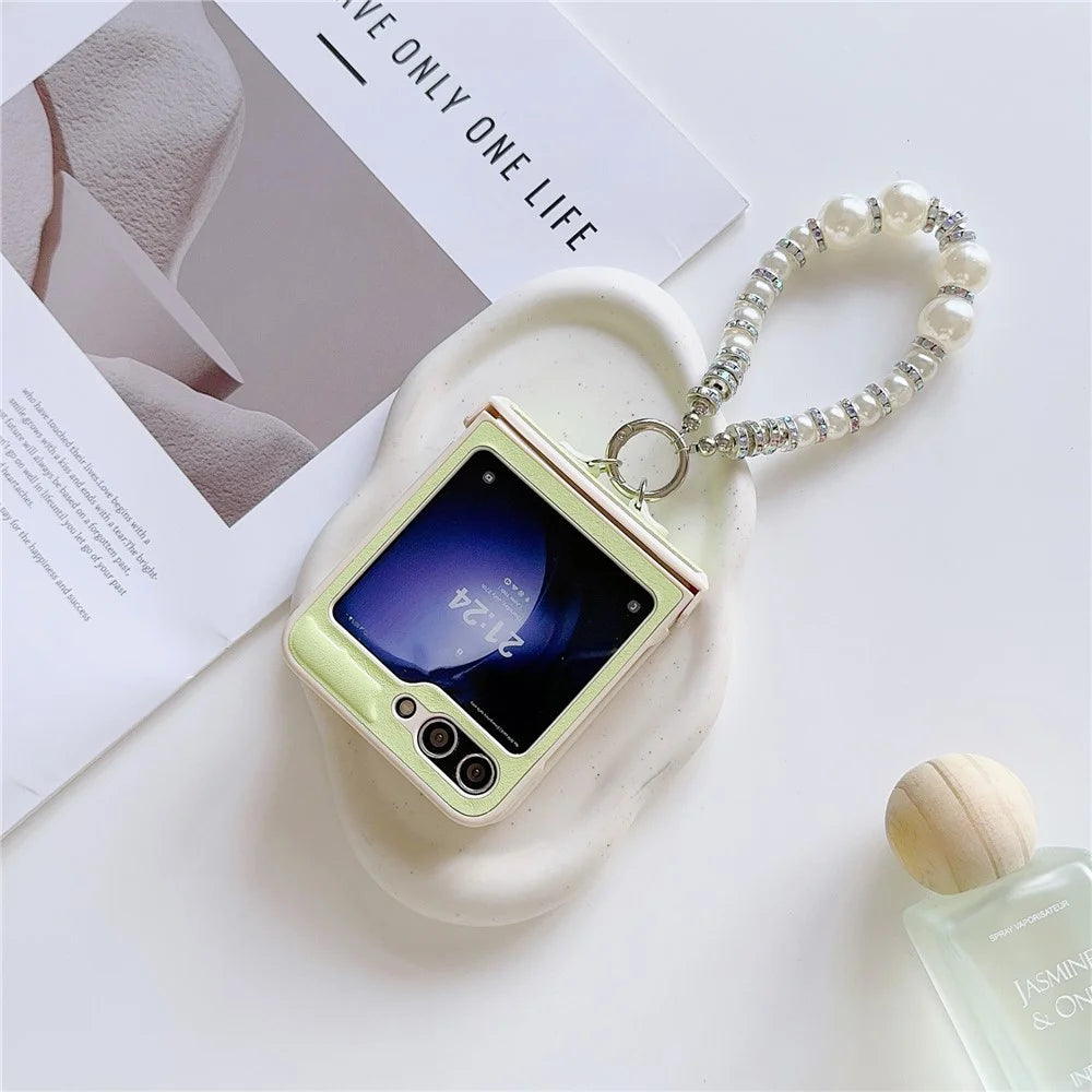 For Samsung Galaxy Z Flip7 FE 5G / Z Flip6 5G Case Crazy Horse Leather+PC Phone Cover with Wrist Pearl Strap - Light Green - 2