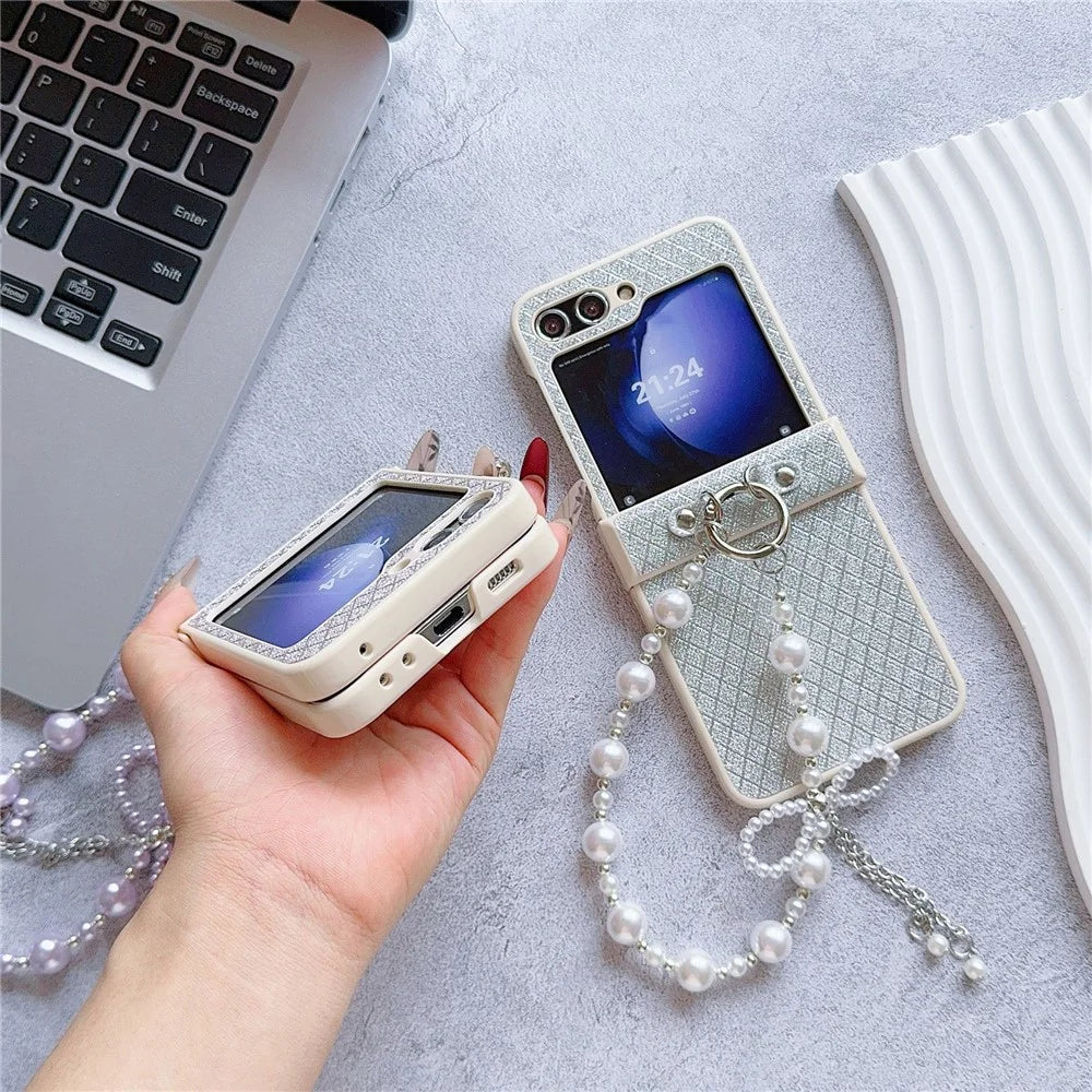 For Samsung Galaxy Z Flip7 FE 5G / Z Flip6 5G Case Glitter Lattice Leather+PC Phone Cover with Beaded Wrist Strap - Silver - 4