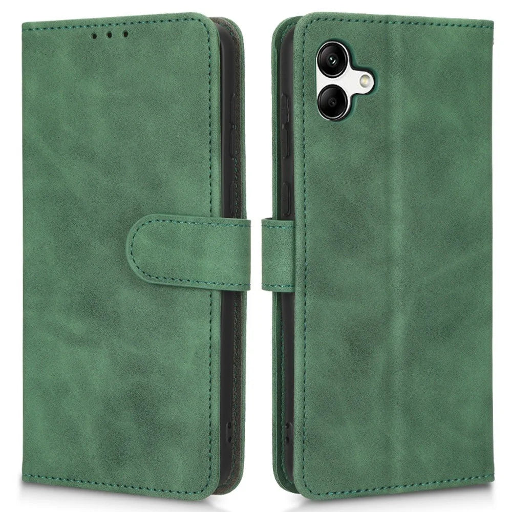 For Samsung Galaxy A04 4G (164.4 x 76.3 x 9.1 mm) Skin-touch Feeling PU Leather Magnetic Phone Case Full Protection Stand Wallet Shockproof Flip Cover - Green - 1