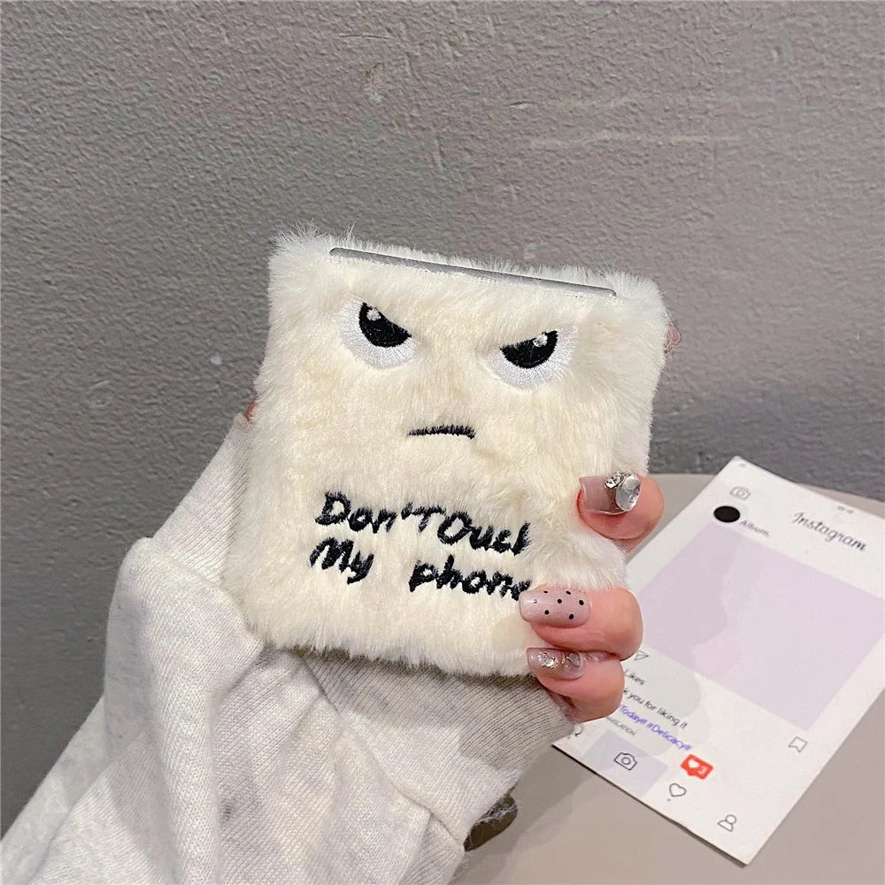 KJS-020 For Samsung Galaxy Z Flip7 FE 5G / Z Flip6 5G Case Humorous Face Soft Plush Hard PC Phone Cover - White - 3