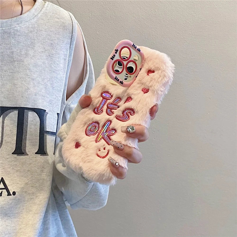KJS-006 For iPhone 15 Pro Max Case It’S OK Lens Kickstand TPU Plush Furry Phone Cover - Pink - 5