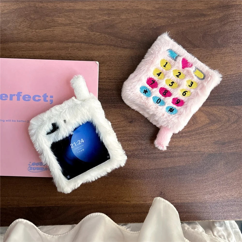 KJS-004 For Samsung Galaxy Z Flip7 FE 5G / Z Flip6 5G Case Retro Phone Style Embroidered Dial Keys Hard PC Warm Plush Phone Cover - Pink - 6