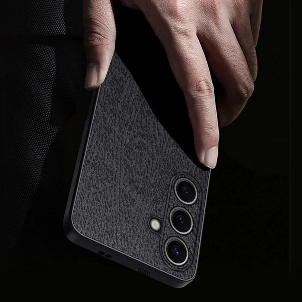 For Samsung Galaxy S25 Case Wood Texture PU Leather Coated PC+TPU Phone Cover - Black - 2