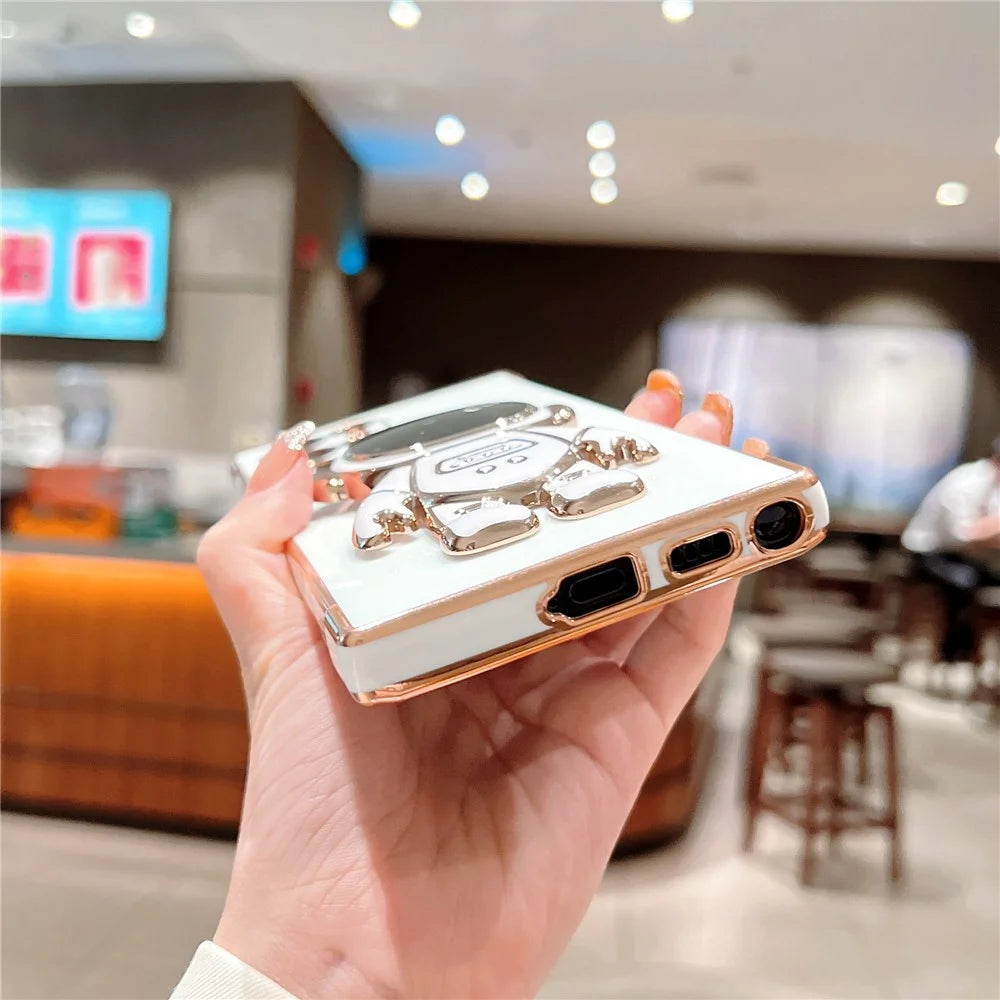 For Samsung Galaxy S23 Ultra Case Love Hearts Electroplating TPU Phone Cover with Astronaut Kickstand - Ivory White - 2
