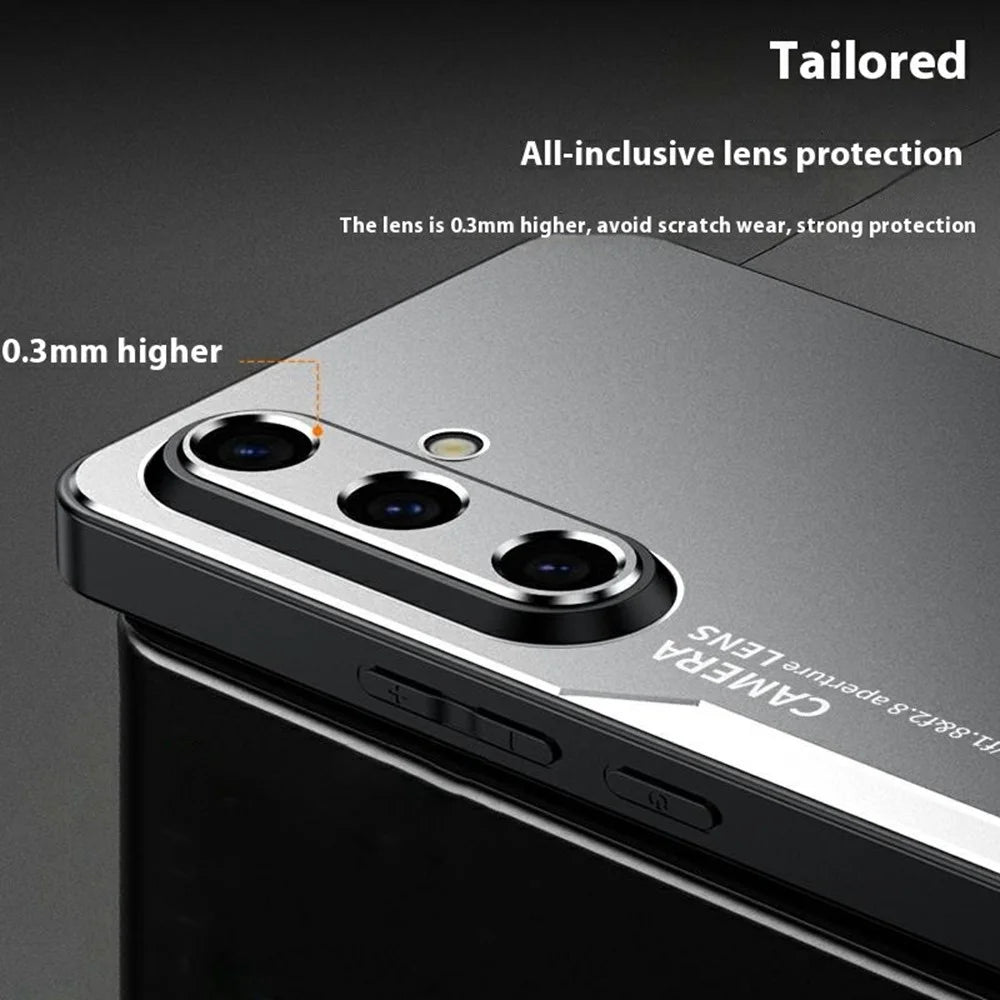 For Samsung Galaxy A16 4G / 5G Phone Case Aluminium Alloy TPU PC Back Cover - Gold - 5
