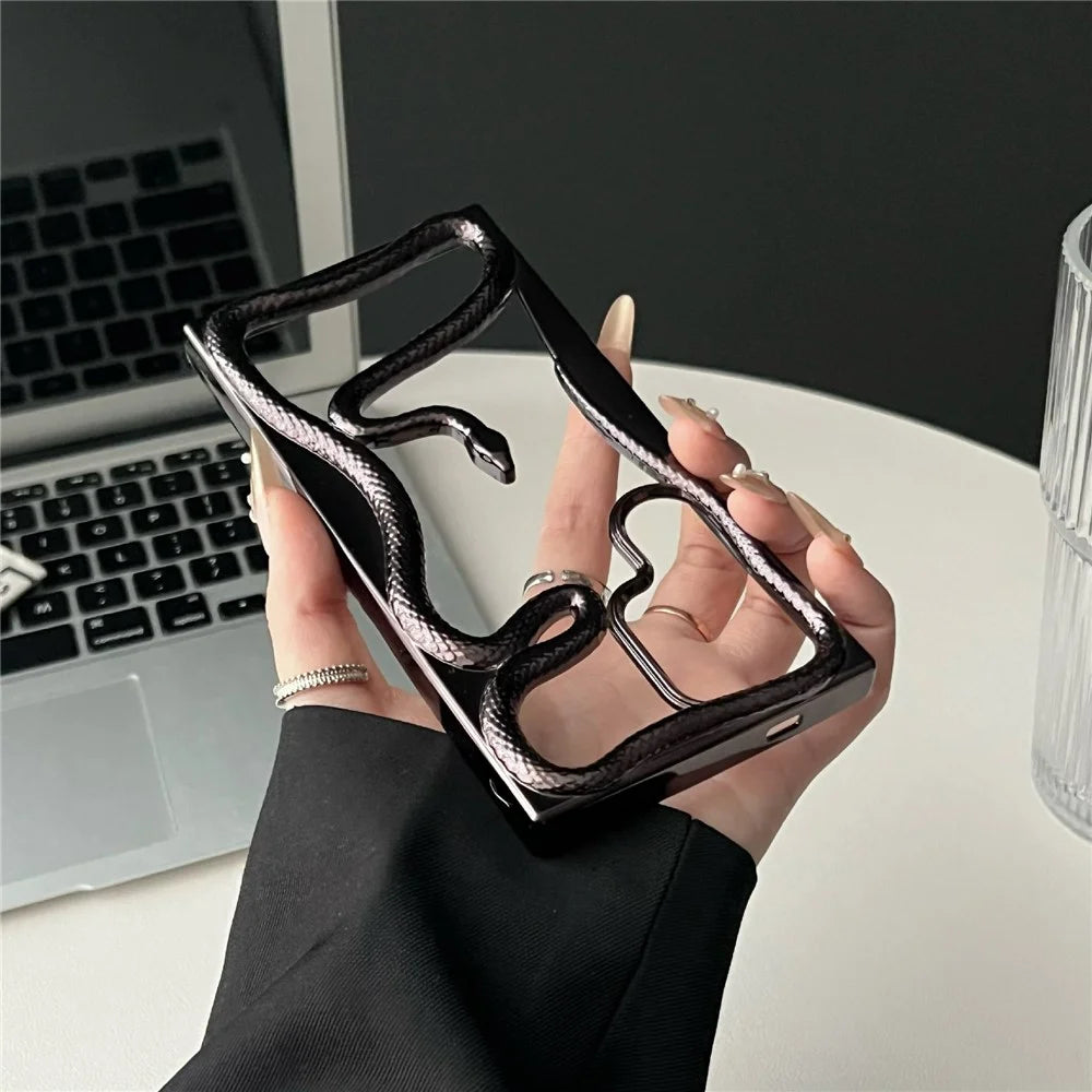 For Samsung Galaxy S25 Ultra Bumper Case Hollow Snake Design TPU Phone Cover - Electroplated Black - 2