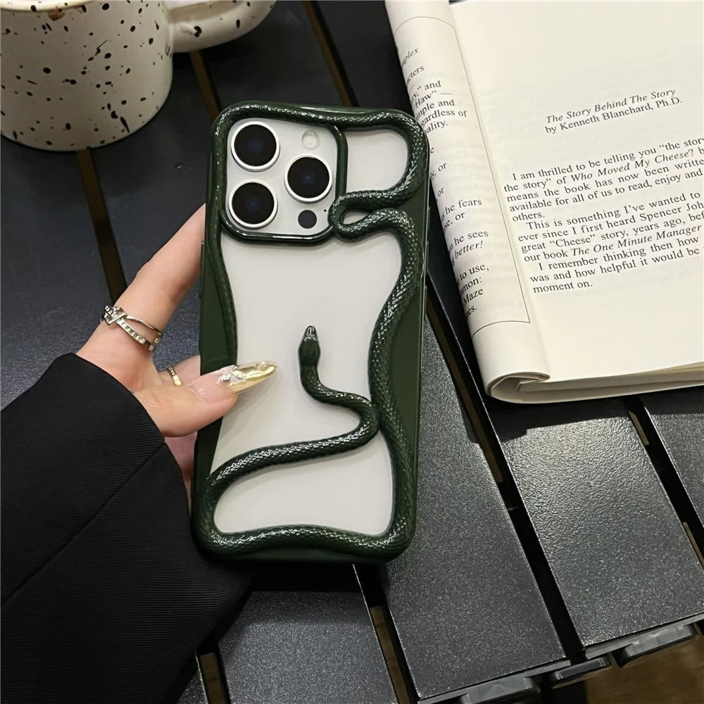 For iPhone 16 Pro Bumper Case Hollow Snake Design TPU Phone Cover - Blackish Green - 2