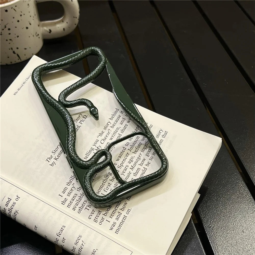 For iPhone 16 Pro Bumper Case Hollow Snake Design TPU Phone Cover - Blackish Green - 3