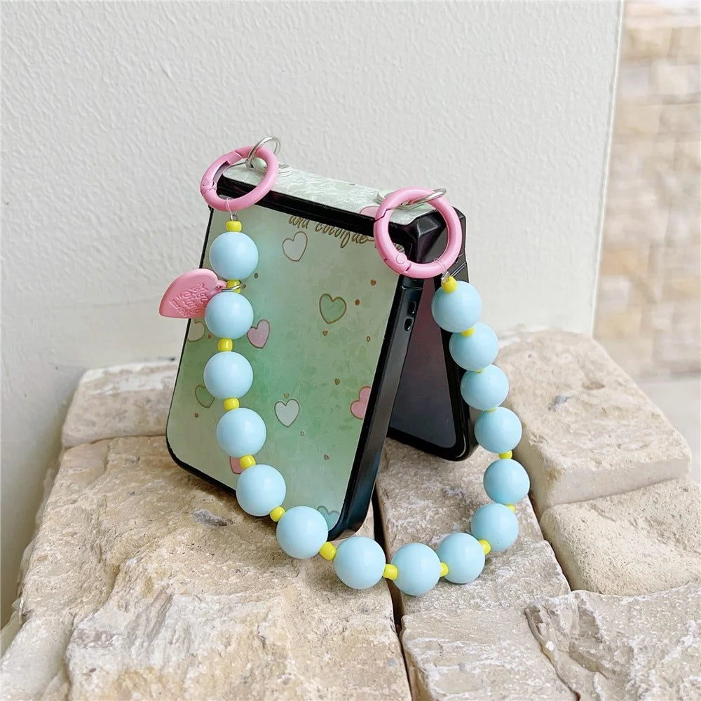 For Samsung Galaxy Z Flip7 FE 5G / Z Flip6 5G Case Anti Drop PC + PU Phone Back Cover with Beaded Strap Pattern Design - Green Heart - 5