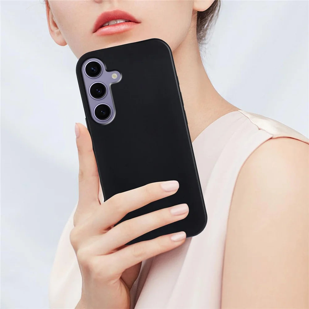 For Samsung Galaxy S24 / Galaxy S25 TPU Case Soft Matte Anti-fingerprint Phone Back Cover - Black - 3