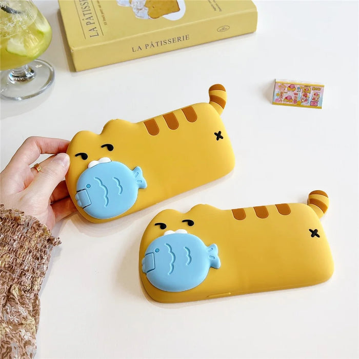 For iPhone 15 Plus Silicone Case Cat Eating Fish Design Lens Cover Kickstand Phone Back Cover - 7