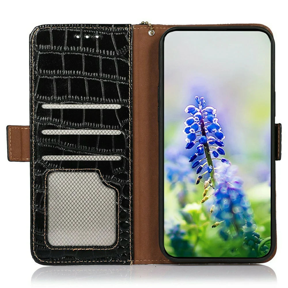 For iPhone 18 Pro Max / 17 Pro Max Case Crocodile Texture Genuine Cow Leather Phone Wallet Cover - Black - 2