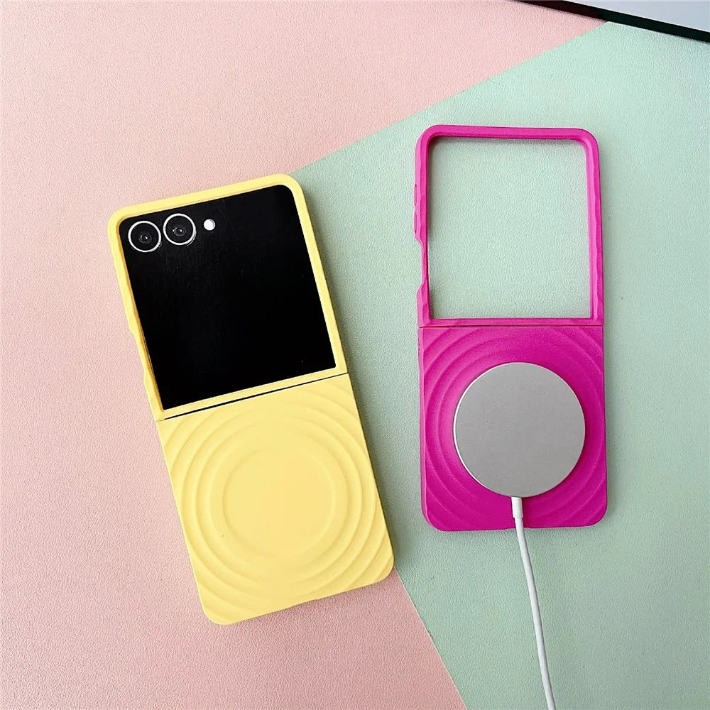 For Samsung Galaxy Z Flip7 5G Magnetic Case Skin-Touch Wave Texture Hard PC Phone Cover - Yellow - 3