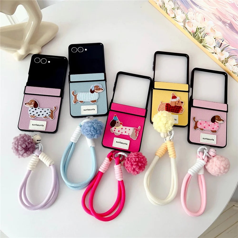 For Samsung Galaxy Z Flip7 5G Case Cute Dog Hinge Protection Litchi Texture Phone Cover with Wrist Strap - Yellow - 7