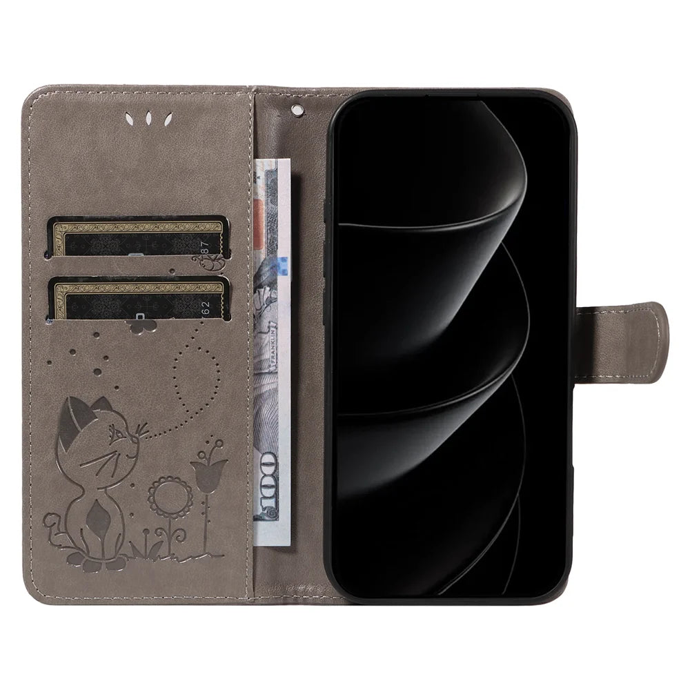 For iPhone 18 Pro Max / 17 Pro Max Leather Wallet Case Cat Bee Pattern Phone Cover Stand - Grey - 2