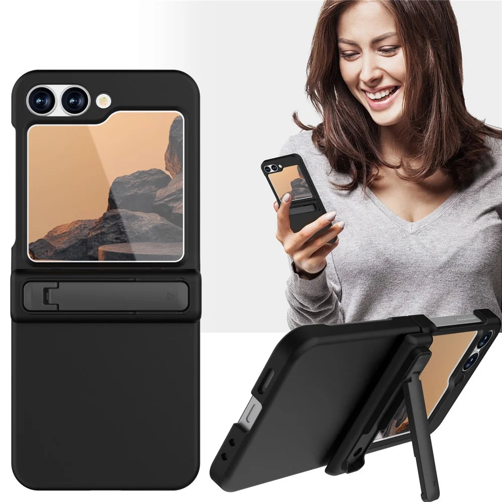 GW18 For Samsung Galaxy Z Flip7 FE 5G  /  Flip6 5G Case Rubberized Hard PC Kickstand Phone Cover - Black - 6