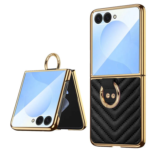 For Samsung Galaxy Z Flip7 5G Case V-Shape Pattern Kickstand PC Phone Cover - Black - 1