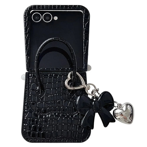 For Samsung Galaxy Z Flip7 5G Case Handbag Crocodile Texture Leather + PC Phone Cover with Bow Heart Pendant - Black - 1