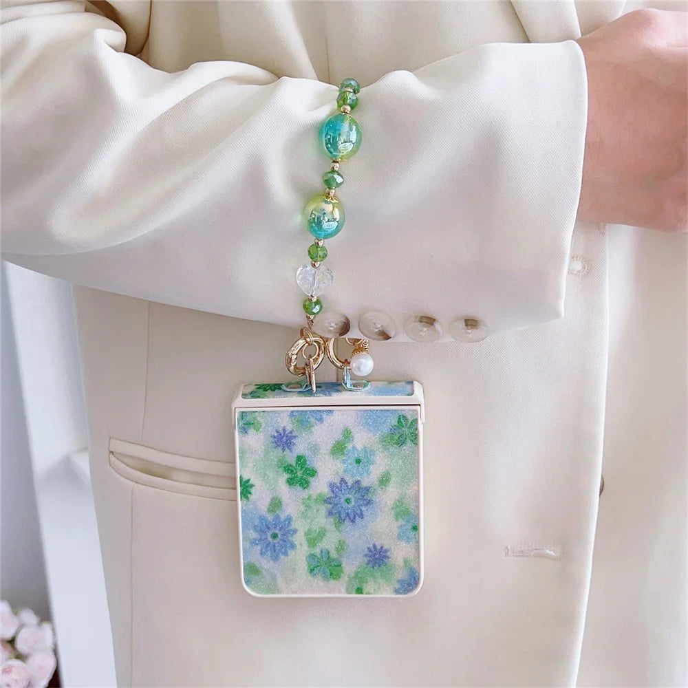 For Samsung Galaxy Z Flip7 5G Case Glitter Flower TPU + PC Phone Cover with Beaded Wrist Strap - Green - 3