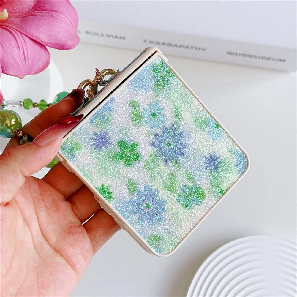 For Samsung Galaxy Z Flip7 5G Case Glitter Flower TPU + PC Phone Cover with Beaded Wrist Strap - Green - 5