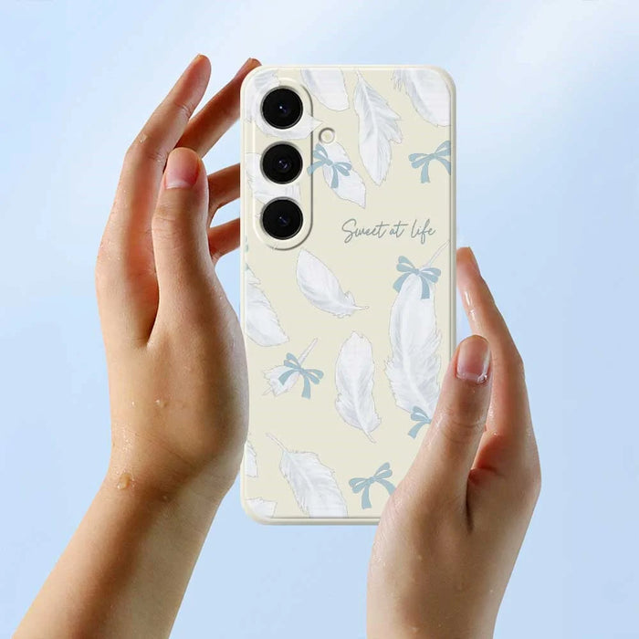 For Samsung Galaxy S25 FE Case White Feathers Pattern Printing Straight Edge TPU Phone Back Cover - Beige - 6
