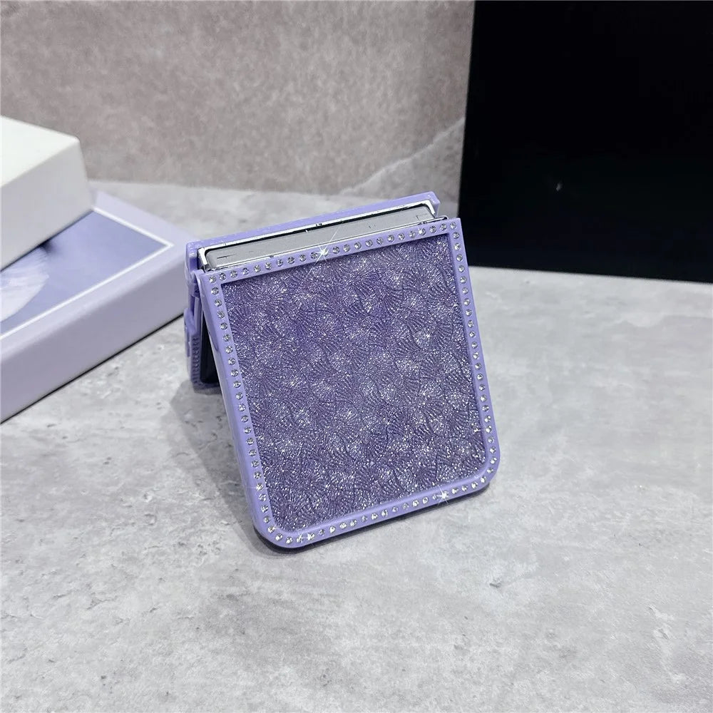 For Samsung Galaxy Z Flip7 5G Case Rhinestone Edge PC + TPU Clear Phone Cover with Glitter Paper - Purple Glitter / Purple Edge - 4