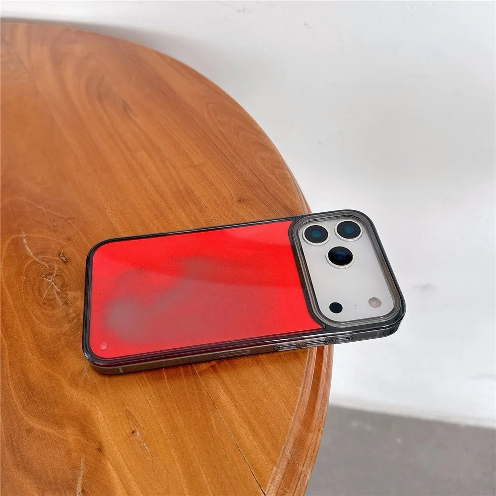 For iPhone 17 Pro Case Glow in the Dark Liquid Quicksand PC + TPU Phone Cover - Red - 3