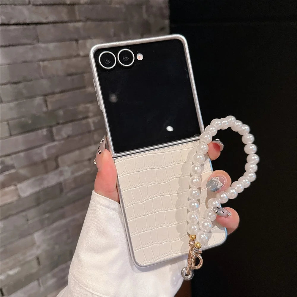 For Samsung Galaxy Z Flip7 5G Case Crocodile Texture PU Leather + PC Phone Cover Pearl Wrist Strap - White - 1