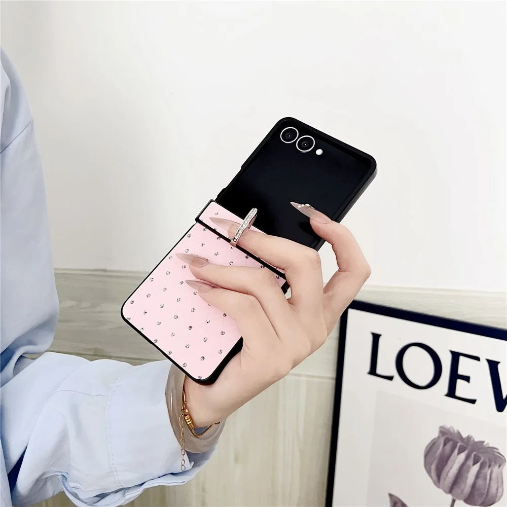 For Samsung Galaxy Z Flip7 5G Case Rhinestones Rhombus Pattern PU + TPU Phone Cover with Ring Holder - Black - 7