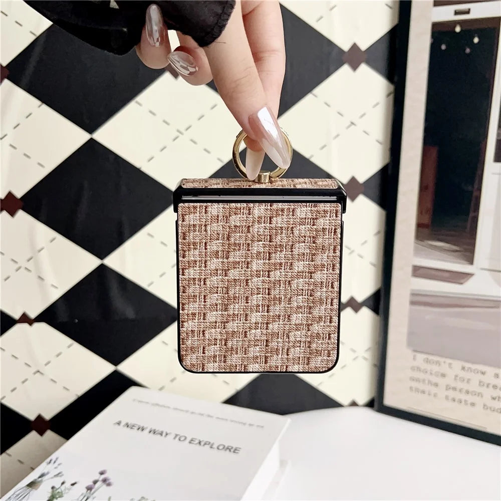 For Samsung Galaxy Z Flip7 5G Case Vintage Woven Pattern PU + TPU Phone Cover with Ring Holder - Khaki - 3