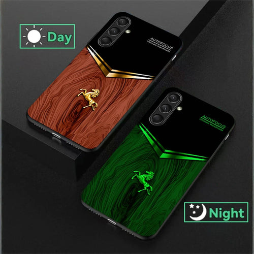 For Samsung Galaxy A16 5G / A16 4G Luminous Case Pattern Print Night Glow TPU + PC + Tempered Glass Phone Back Cover - Wood Texture Golden Horse - 1