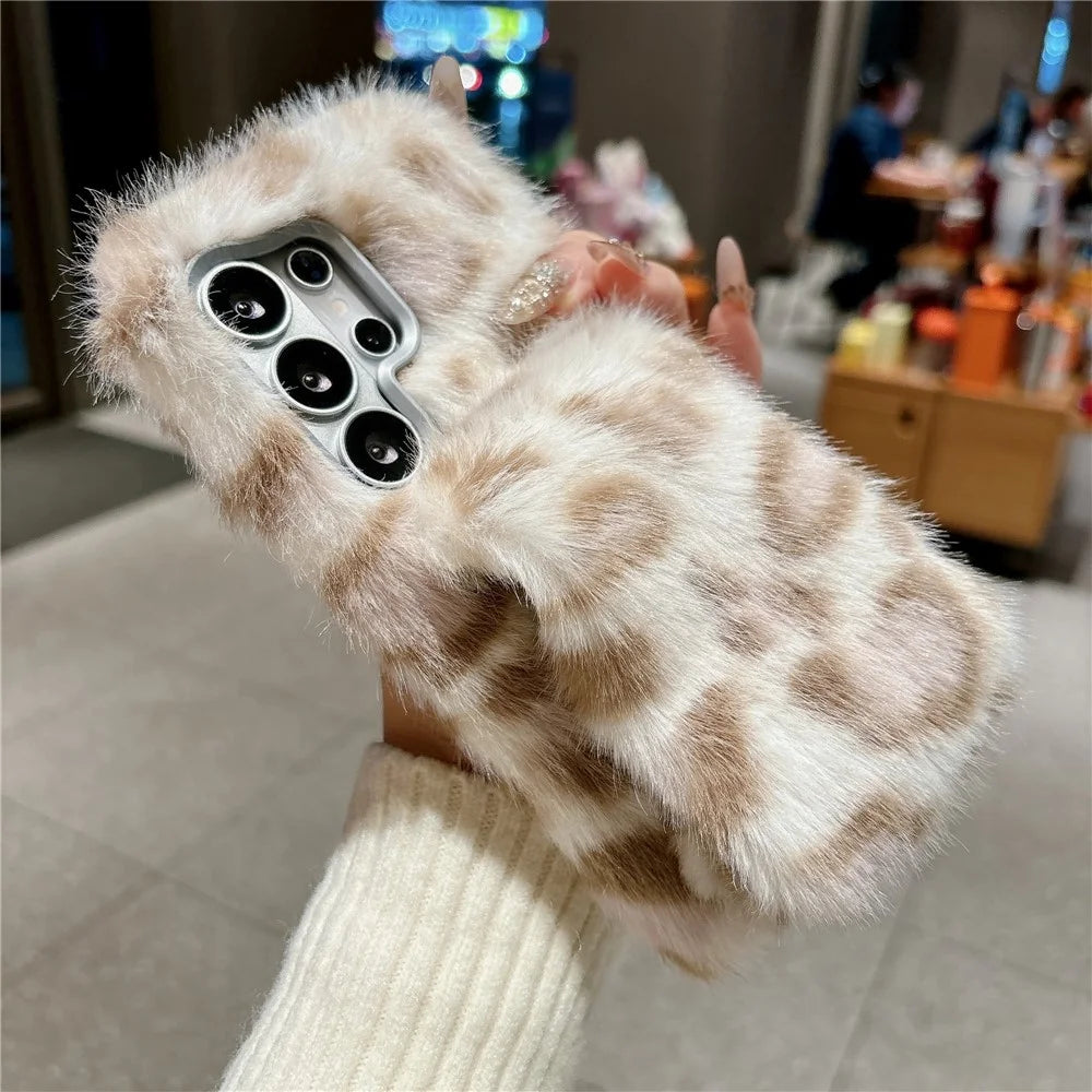 For Samsung Galaxy S26 Ultra Case Winter Warm Fluffy Leopard TPU Phone  Cover with Hand Strap - White - 2