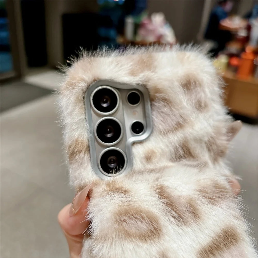 For Samsung Galaxy S26 Ultra Case Winter Warm Fluffy Leopard TPU Phone  Cover with Hand Strap - White - 5