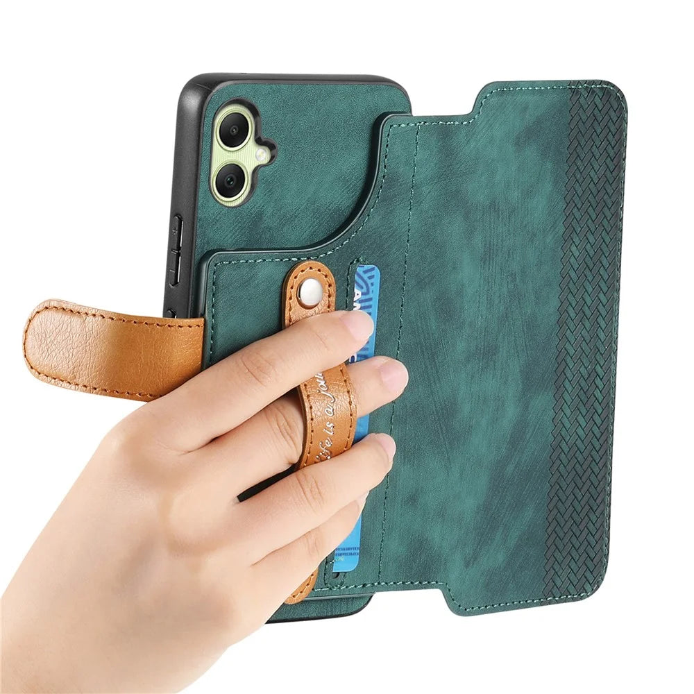 For Samsung Galaxy A06 4G Case Wallet Retro Leather Phone Cover with Wristband Kickstand - Green - 4