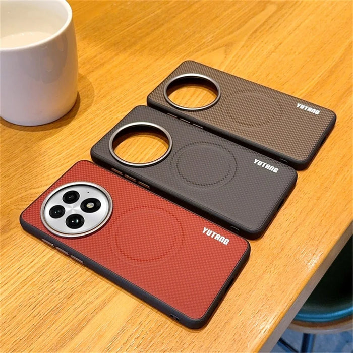 YUTANG for OnePlus 13 Magnetic Case Dot Pattern PC+TPU Shockproof Phone Cover - Black - 6